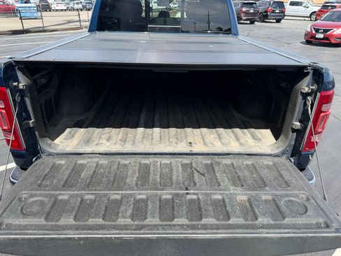 Used 2021 RAM 1500 Big Horn AWD/4WD image 9