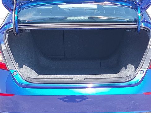 Used 2022 Honda Accord Sport image 11