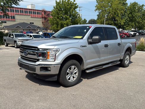 Used 2018 Ford F150 XLT AWD/4WD image 7