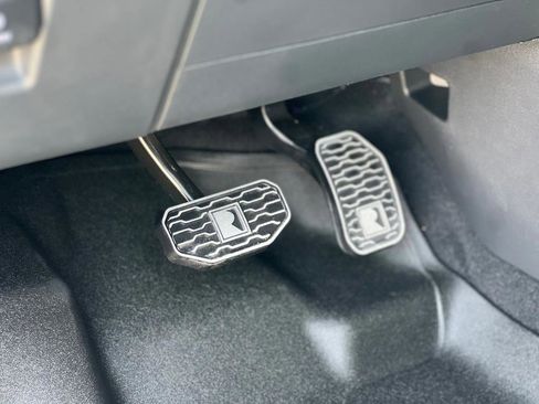 New 2025 Ford F150 XLT w/ Equipment Group 302A MID image 25