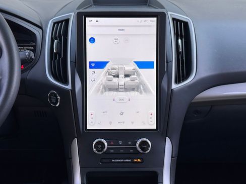 Used 2024 Ford Edge SEL w/ Convenience Package image 23