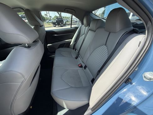 Used 2024 Toyota Camry SE FWD image 29