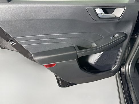 Used 2026 Ford Escape ST-Line image 26