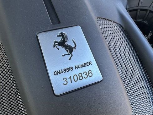 Used 2024 Ferrari Roma Spider image 16