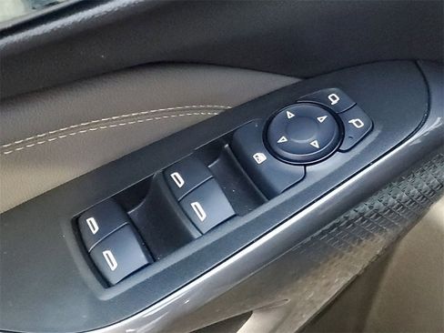 Used 2025 Chevrolet Trax ACTIV w/ Driver Confidence Package image 22