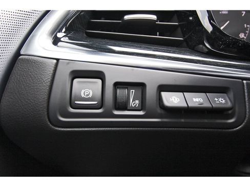 New 2026 Cadillac XT5 Premium Luxury w/ Driver Assist Package FWD image 14