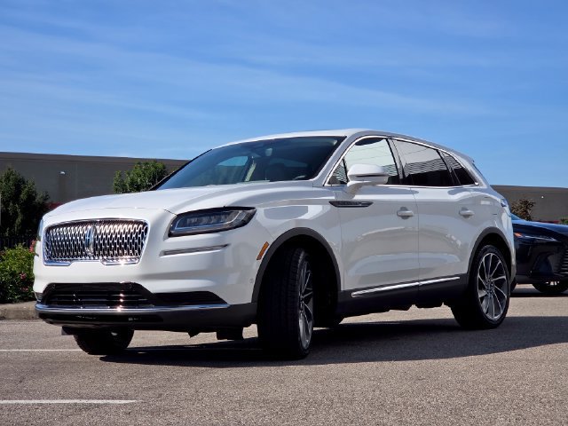 Used 2023 Lincoln Nautilus Reserve w/ Equipment Group 201A AWD/4WD image 21