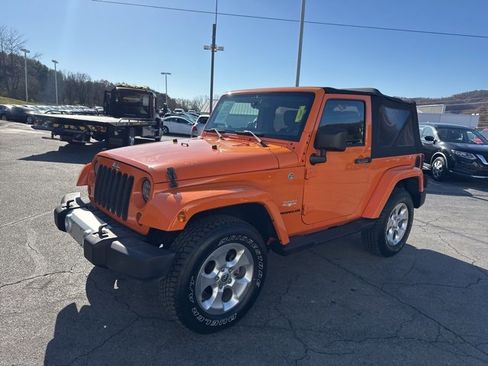 Used 2013 Jeep Wrangler Sahara w/ Connectivity Group image 4