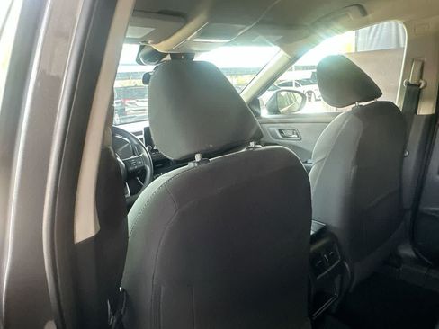 Used 2023 Nissan Rogue S FWD image 23