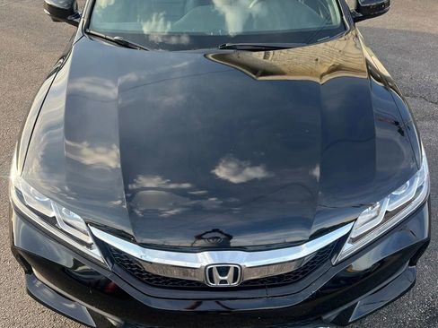 Used 2017 Honda Accord EX-L image 12