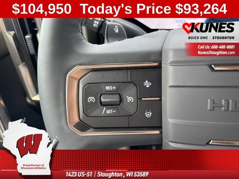 New 2025 GMC Hummer EV 2X w/ LPO, Dark Essentials Package AWD/4WD image 35