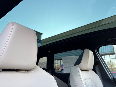 New 2026 BMW X3 xDrive30 w/ Premium Package image 14