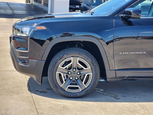 New 2026 Jeep Cherokee Laredo AWD/4WD image 10