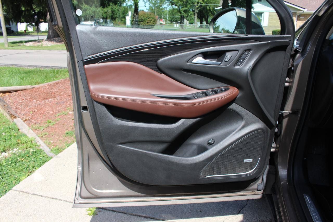 Used 2017 Buick Envision Premium AWD/4WD image 11