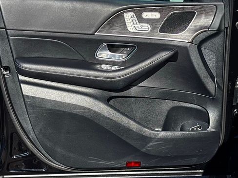 Used 2025 Mercedes-Benz GLE 450 4MATIC image 17