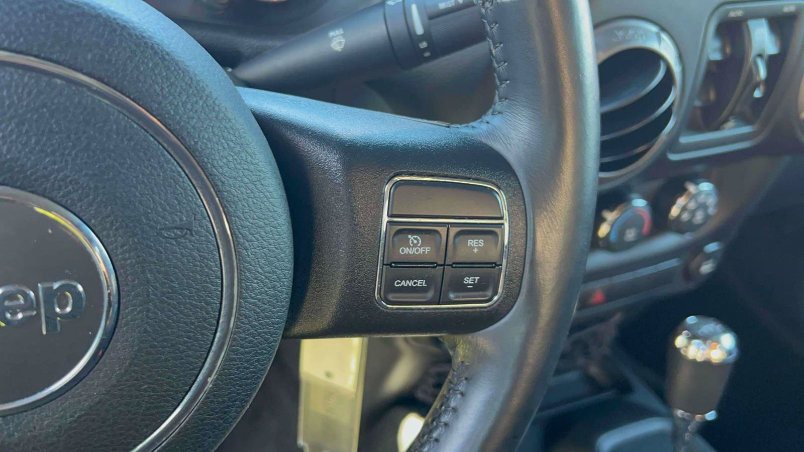Used 2017 Jeep Wrangler Unlimited Sport w/ Quick Order Package 24S AWD/4WD image 16