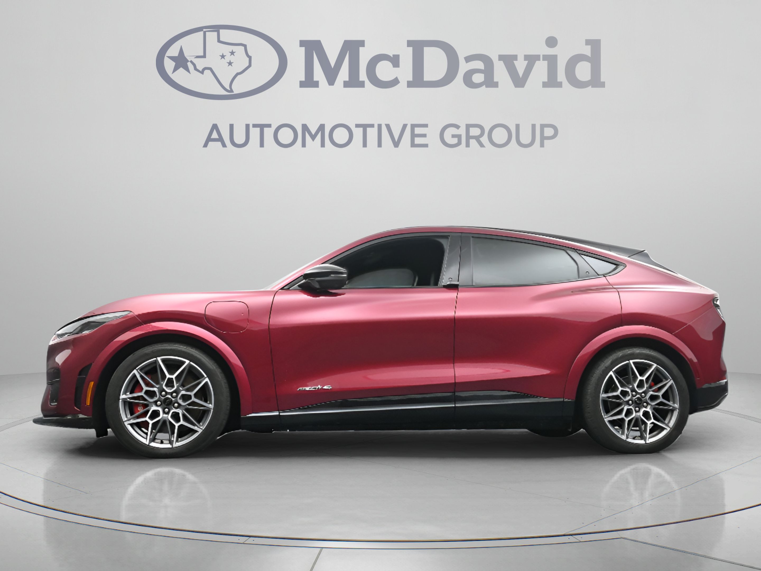Used 2025 Ford Mustang Mach-E GT AWD/4WD image 28