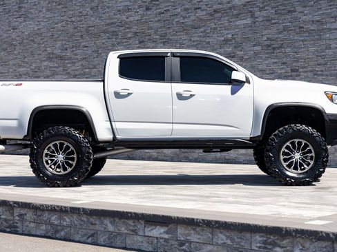 Used 2018 Chevrolet Colorado ZR2 image 14