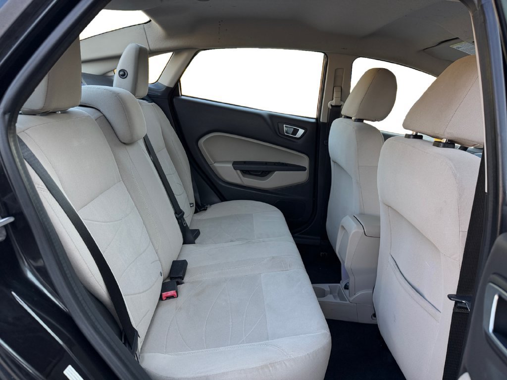 Used 2014 Ford Fiesta SE w/ Comfort Package FWD image 20