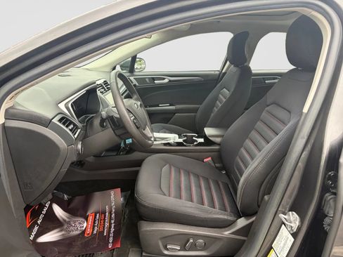 Used 2016 Ford Fusion SE AWD/4WD image 12