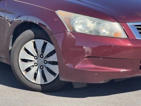 Used 2010 Honda Accord LX image 2