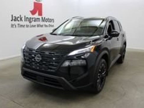 New 2026 Nissan Rogue SV image 2