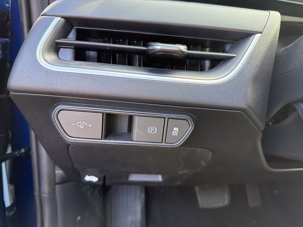 Used 2026 Kia K4 FWD image 10