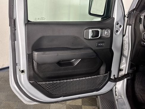 Certified 2023 Jeep Wrangler Unlimited Sahara w/ Cold Weather Group AWD/4WD image 11