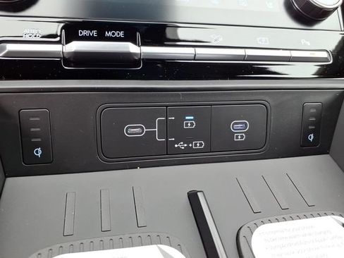 New 2026 Hyundai Santa Fe Calligraphy FWD image 14