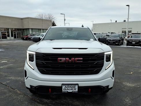Used 2022 GMC Sierra 1500 Elevation w/ X31 Off-Road Package image 12