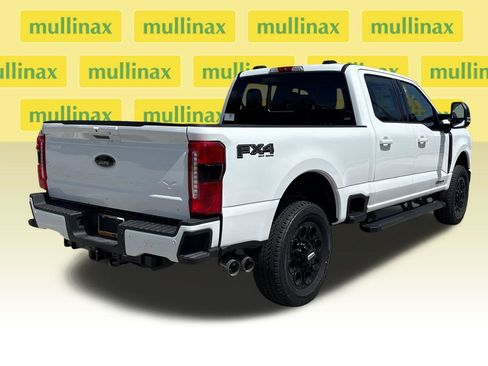 New 2026 Ford F250 Lariat w/ Black Appearance Package AWD/4WD image 4