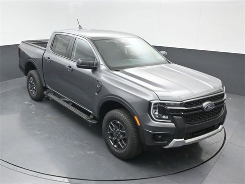 New 2025 Ford Ranger XLT w/ FX4 Off-Road Package image 9