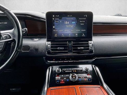 Used 2019 Lincoln Navigator L Reserve w/ Cargo Package image 8