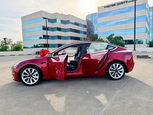 Used 2020 Tesla Model 3 Standard Range Plus RWD image 52