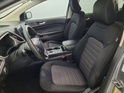 Used 2021 Ford Edge SE FWD image 17