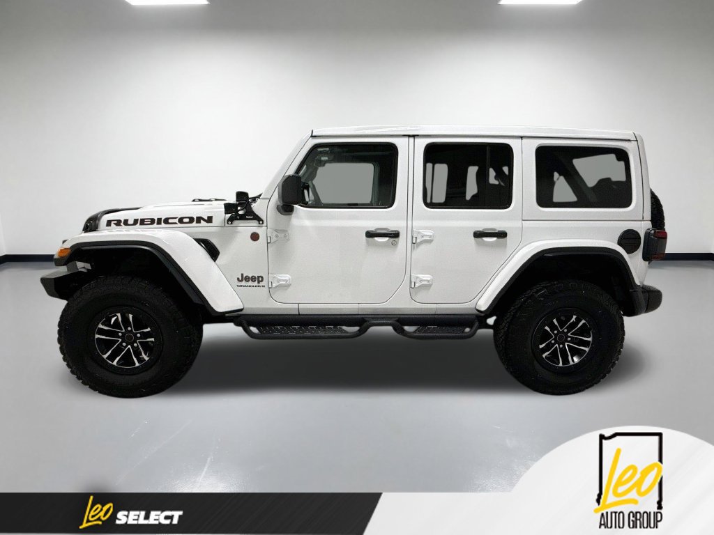 Used 2024 Jeep Wrangler Unlimited Rubicon AWD/4WD image 11