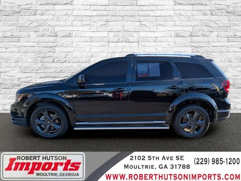Used 2018 Dodge Journey Crossroad image 1