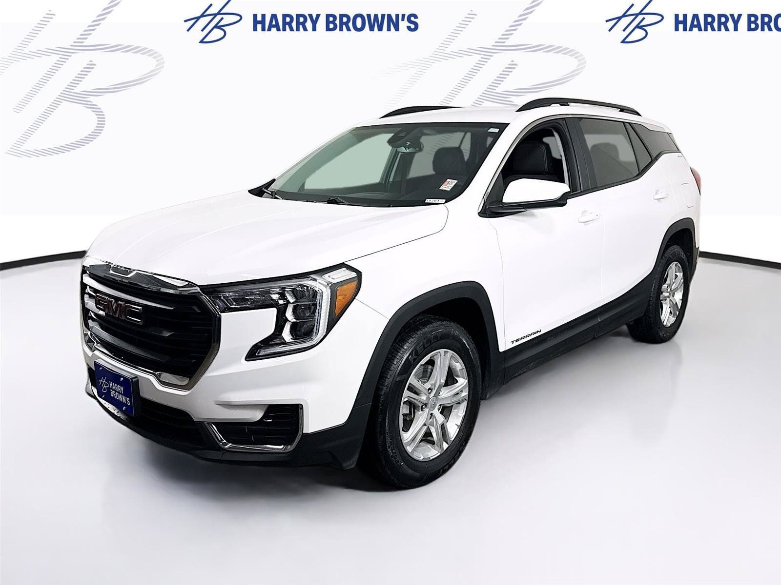 Used 2023 GMC Terrain SLE w/ Driver Convenience Package AWD/4WD image 1