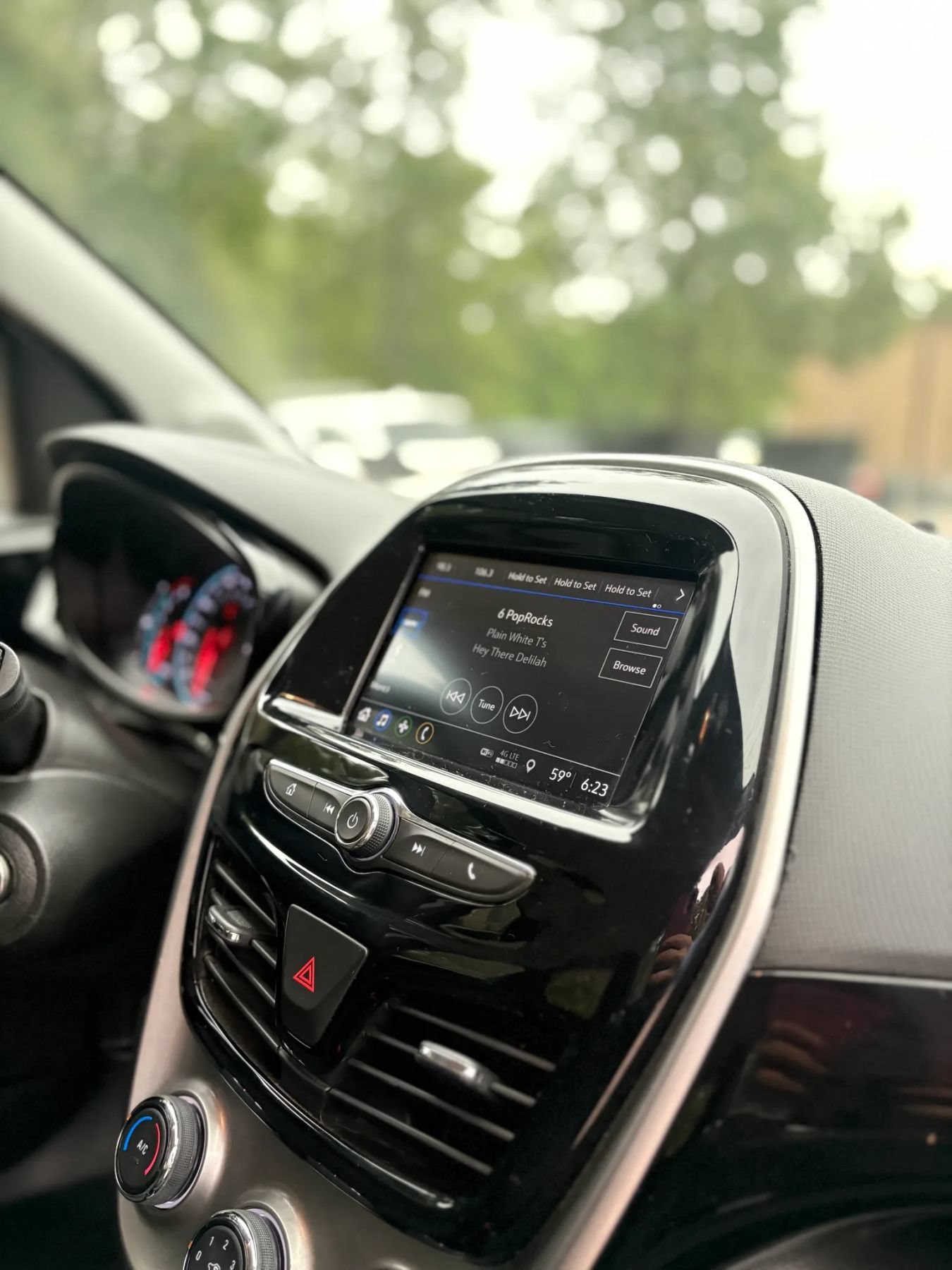 Used 2020 Chevrolet Spark LT FWD image 33