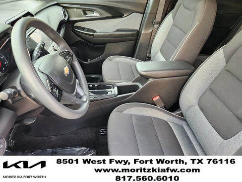 Used 2023 Chevrolet TrailBlazer LT FWD image 12