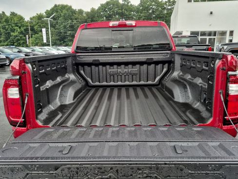 New 2026 GMC Canyon AT4 w/ Technology Plus Package AWD/4WD image 21