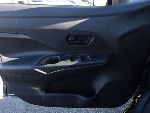 New 2025 Nissan Versa S image 22