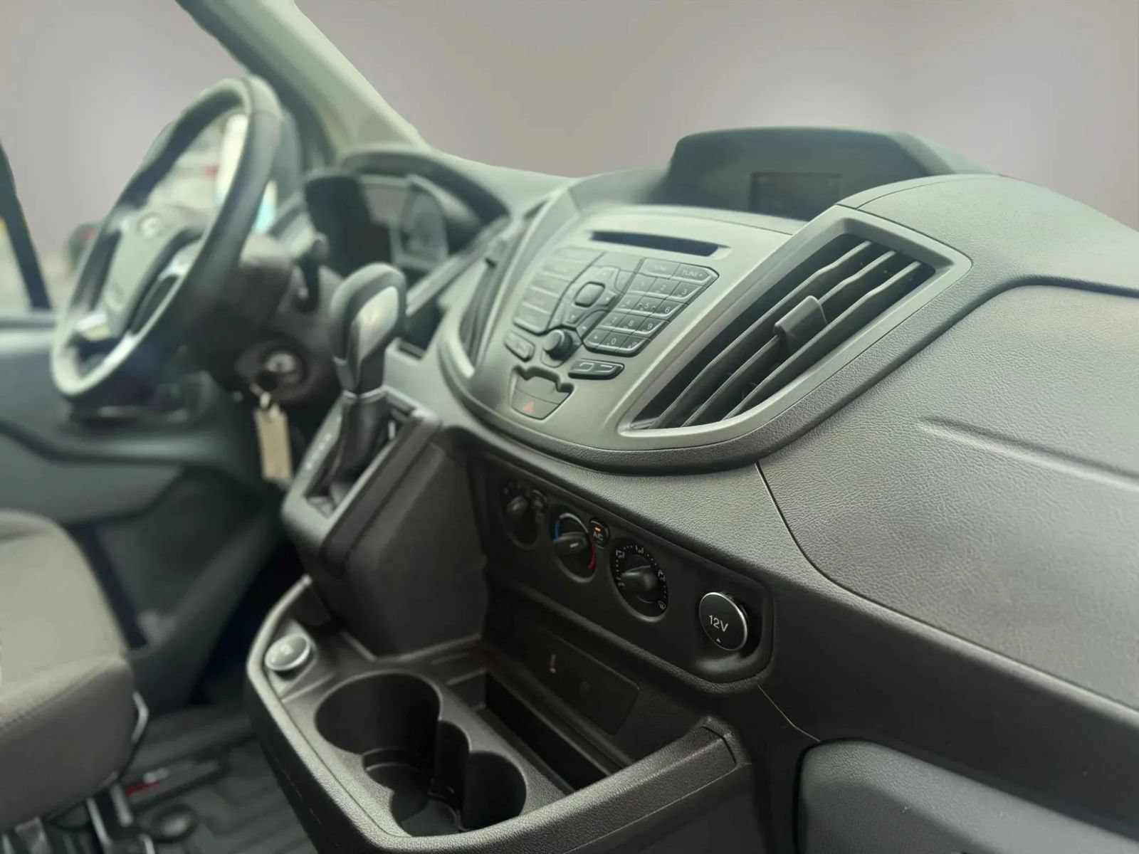 Used 2017 Ford Transit 350 XL RWD image 43