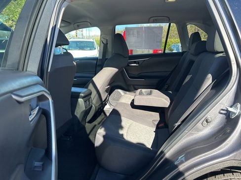 Used 2024 Toyota RAV4 XLE image 16