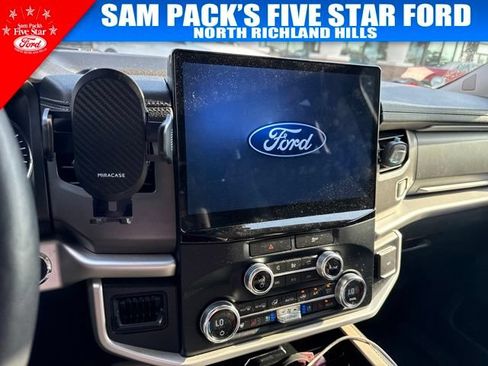 Used 2022 Ford Expedition XLT RWD image 8