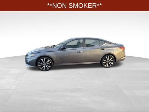 Used 2022 Nissan Altima 2.5 SR image 4