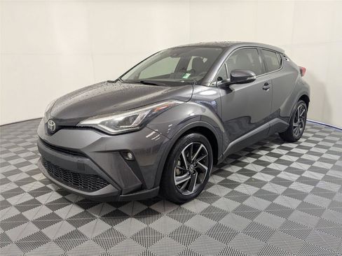 Certified 2022 Toyota C-HR Limited image 2