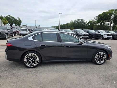 Used 2026 BMW 530i RWD image 7