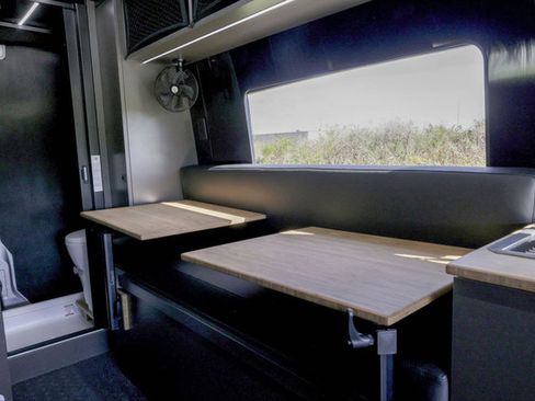 Used 2025 Mercedes-Benz Sprinter 2500 image 97