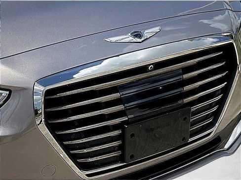 Used 2018 Genesis G90 5.0 Ultimate AWD/4WD image 29